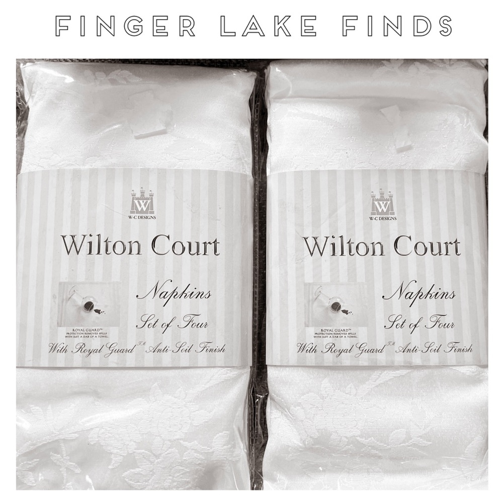 New Wilton Court White Damask Napkins, Set of Eight